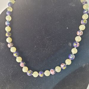 Elegant Multicolor Beaded Necklace